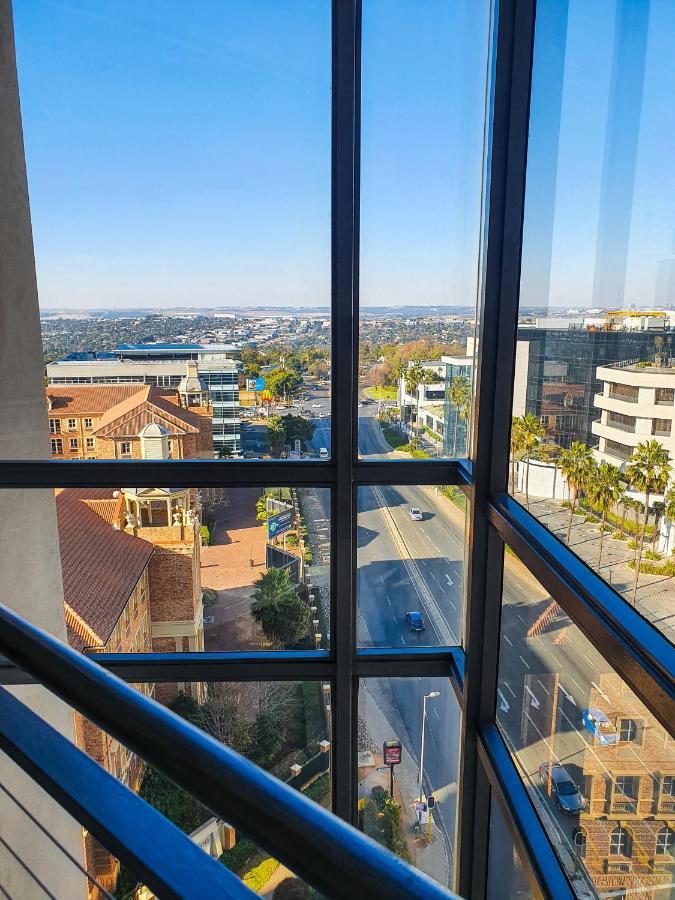 Westpoint Sandton Skyline Apartment جوهانسبورغ المظهر الخارجي الصورة